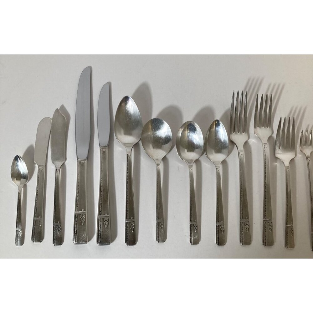1- 13 Piece 40s Oneida Prestige Grenoble Flatware Place Setting‎
